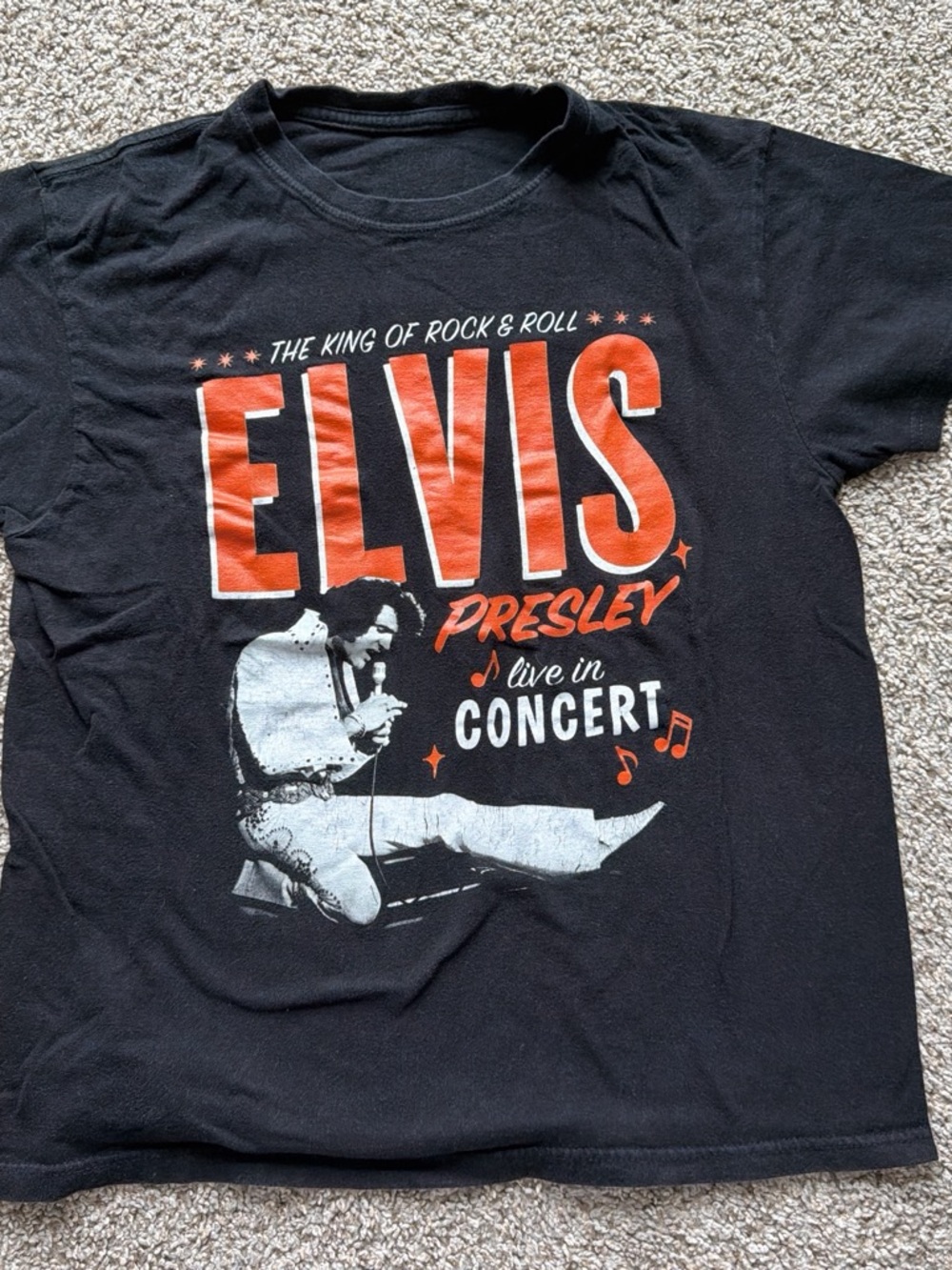 Elvis Presley Black Graphic Tee - Live in Concert